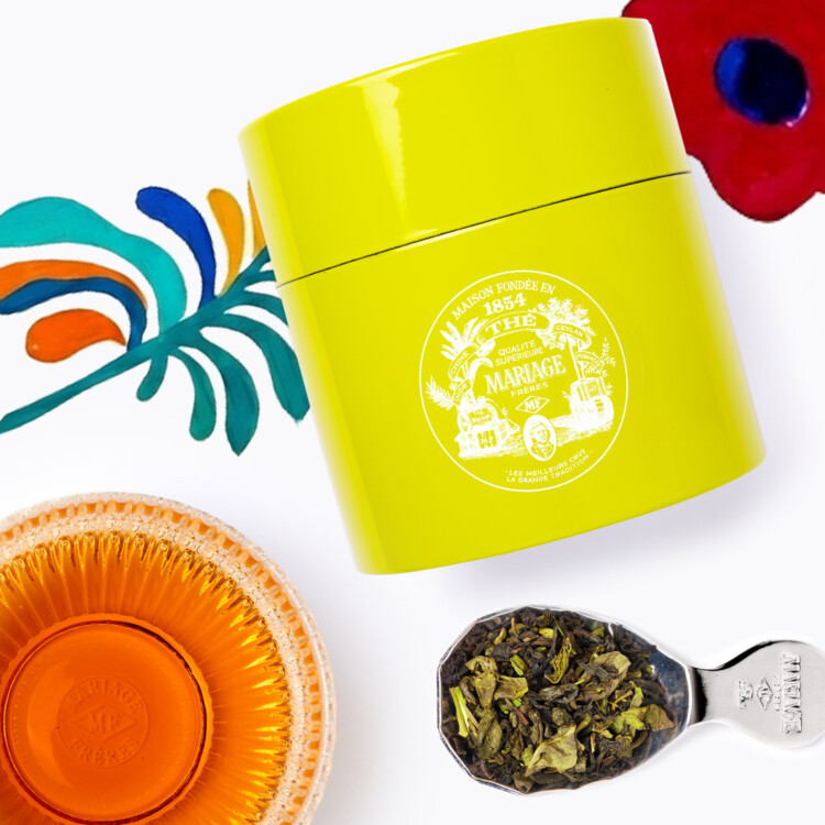 GREEN-YELLOW TEA PARTY & CASABLANCA