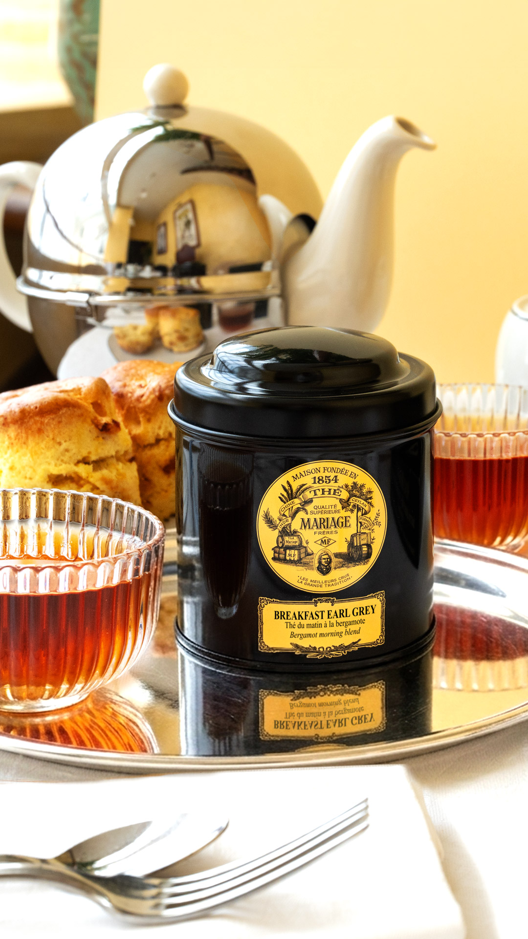 BREAKFAST TEAS
